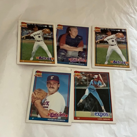 Bundle of Baseball Cards Lot 72** - Picture 3 of 6